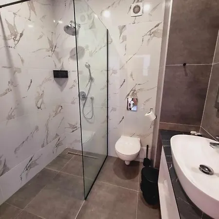 Nava Hotel